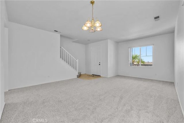 906 Sparrow, Perris, CA 92571