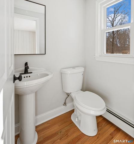 70 Scrub Oak Road, North Haven, CT 06473