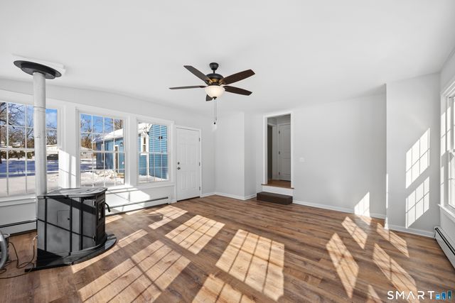 70 Scrub Oak Road, North Haven, CT 06473