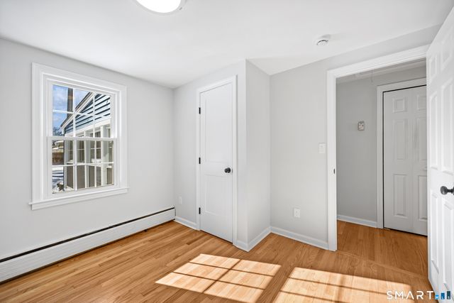 70 Scrub Oak Road, North Haven, CT 06473