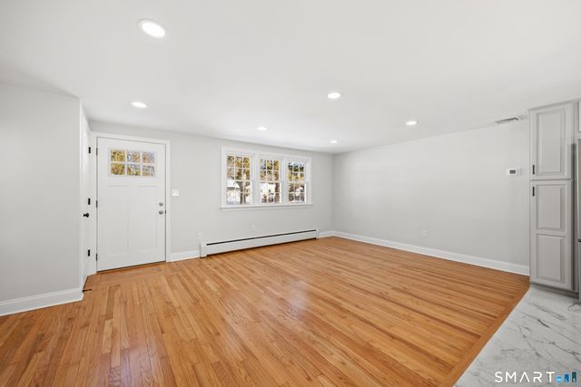 70 Scrub Oak Road, North Haven, CT 06473