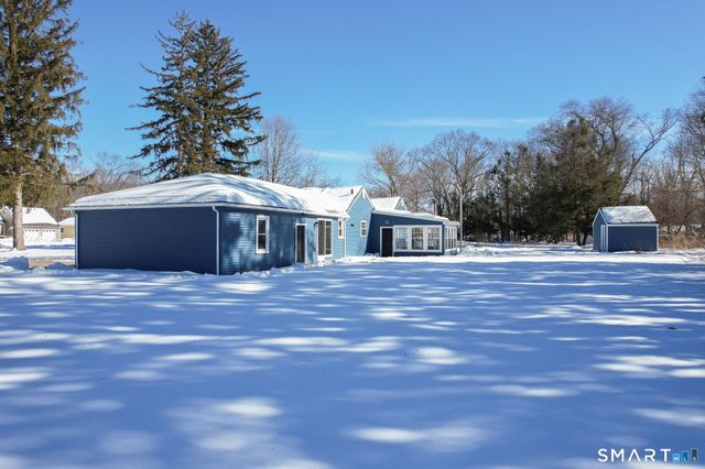 70 Scrub Oak Road, North Haven, CT 06473