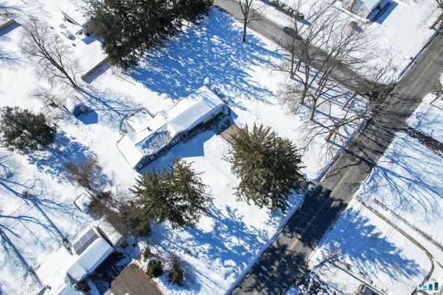 70 Scrub Oak Road, North Haven, CT 06473