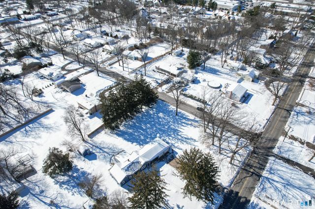 70 Scrub Oak Road, North Haven, CT 06473