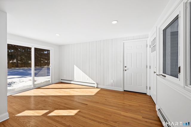 70 Scrub Oak Road, North Haven, CT 06473