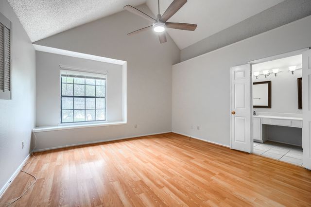 406 Santa Fe Trail 45, Irving, TX 75063