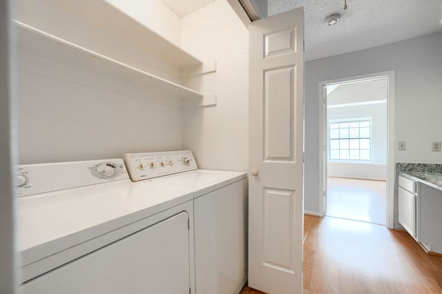 406 Santa Fe Trail 45, Irving, TX 75063