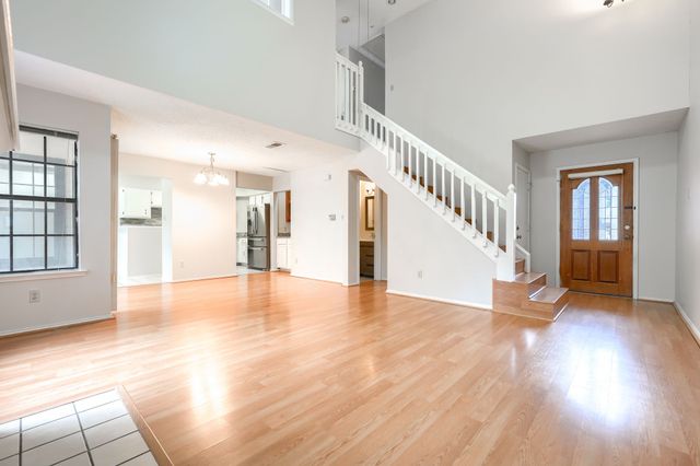 406 Santa Fe Trail 45, Irving, TX 75063