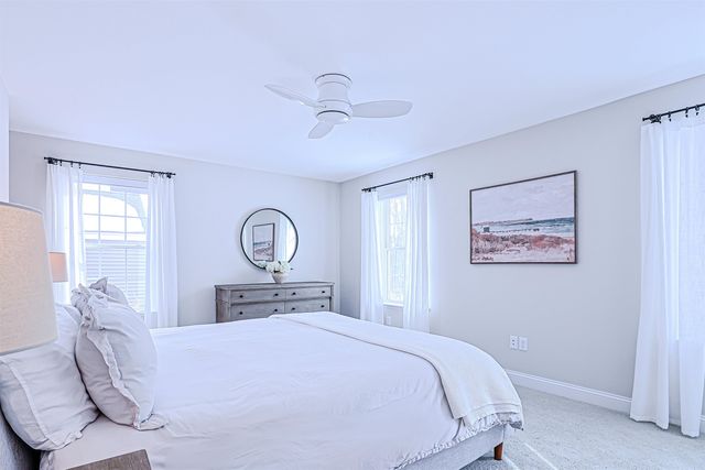 7 Cardinal Lane B, Epping, NH 03042