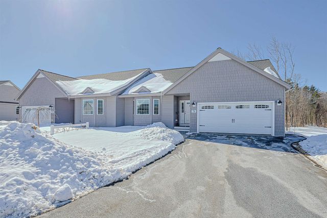 7 Cardinal Lane B, Epping, NH 03042