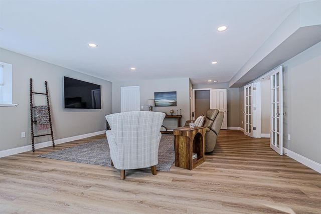 7 Cardinal Lane B, Epping, NH 03042