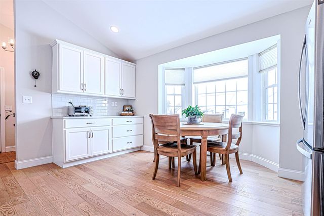 7 Cardinal Lane B, Epping, NH 03042