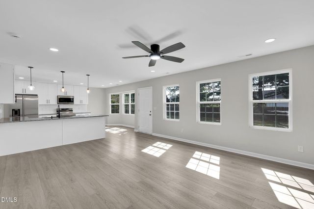 25 Briarwood Place, Sanford, NC 27332