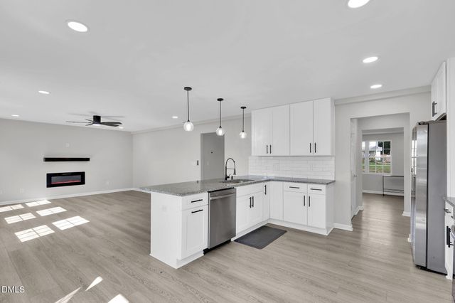 25 Briarwood Place, Sanford, NC 27332
