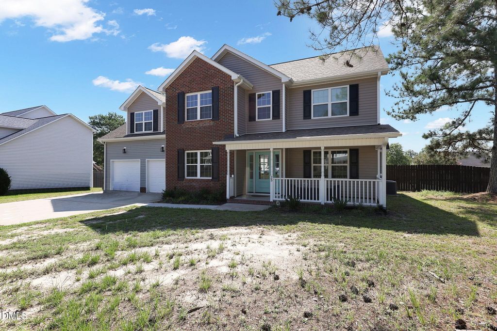 25 Briarwood Place, Sanford, NC 27332