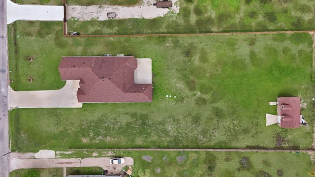 151 Crump Circle, Red Oak, TX 75154