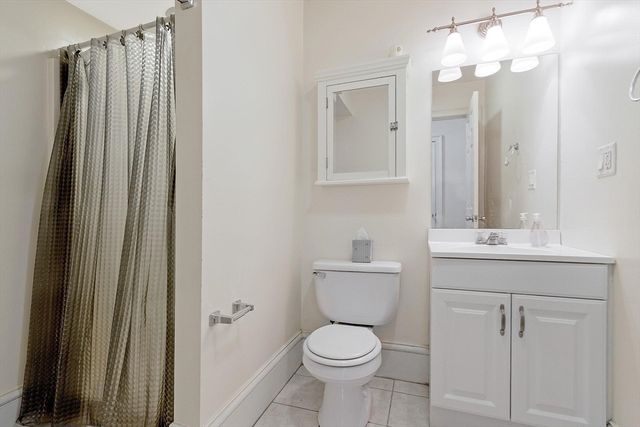 14 Downer Ct. 14, Boston, MA 02122