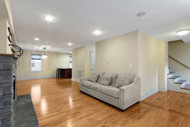 14 Downer Ct. 14, Boston, MA 02122