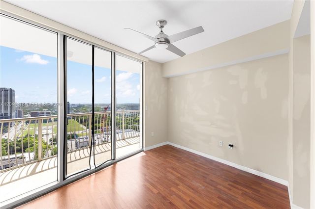 1750 N Bayshore Drive 2414, Miami, FL 33132