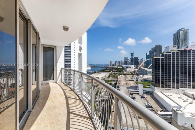 1750 N Bayshore Drive 2414, Miami, FL 33132