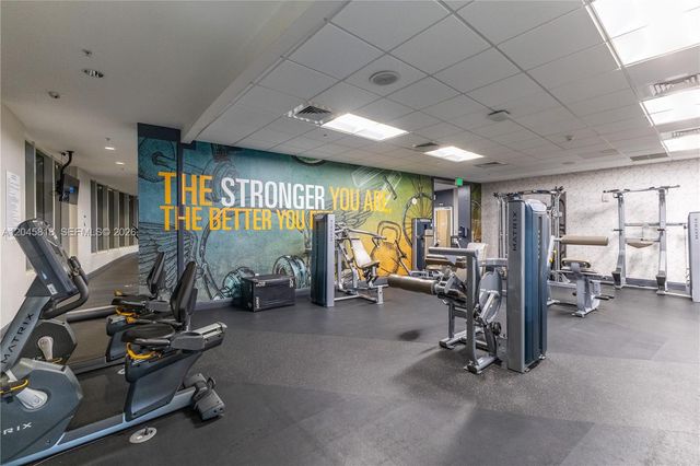 1750 N Bayshore Drive 2414, Miami, FL 33132