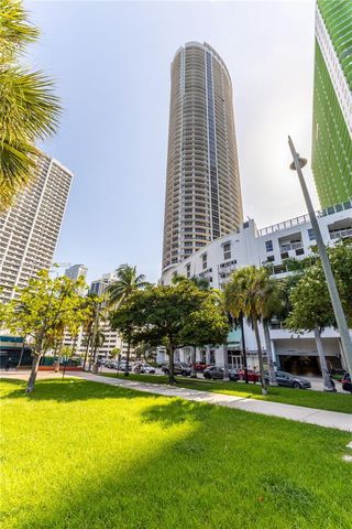 1750 N Bayshore Drive 2414, Miami, FL 33132