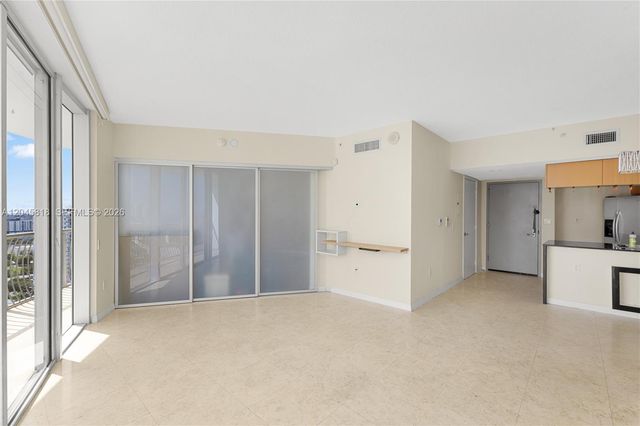 1750 N Bayshore Drive 2414, Miami, FL 33132