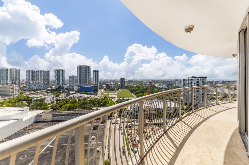 1750 N Bayshore Drive 2414, Miami, FL 33132