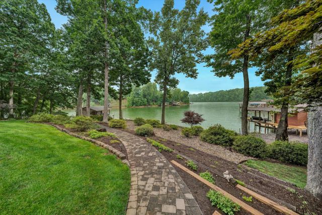 85 Beech DR, Union Hall, VA 24176