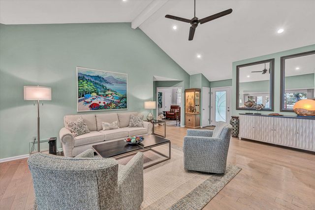 85 Beech DR, Union Hall, VA 24176