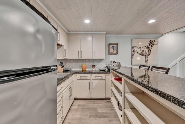 85 Beech DR, Union Hall, VA 24176