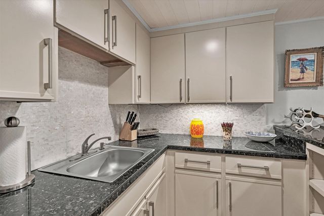 85 Beech DR, Union Hall, VA 24176