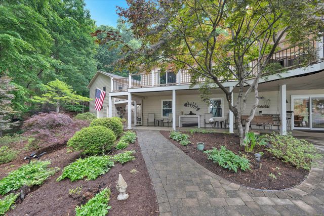 85 Beech DR, Union Hall, VA 24176