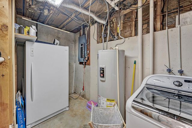 85 Beech DR, Union Hall, VA 24176