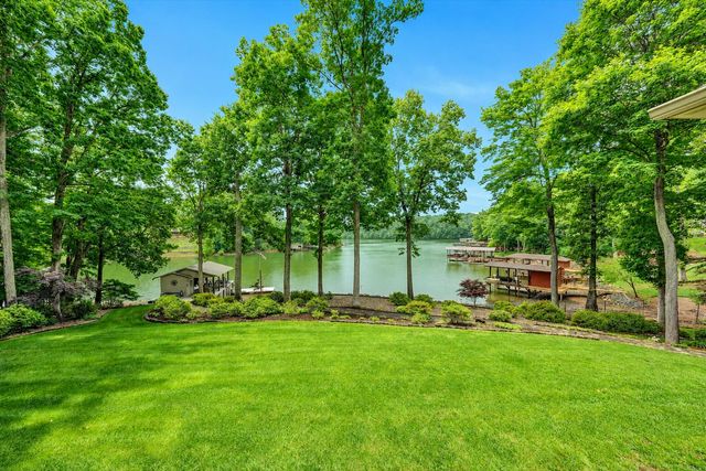 85 Beech DR, Union Hall, VA 24176