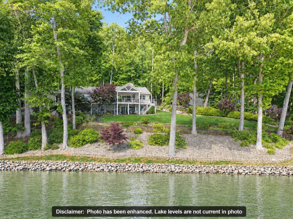 85 Beech DR, Union Hall, VA 24176