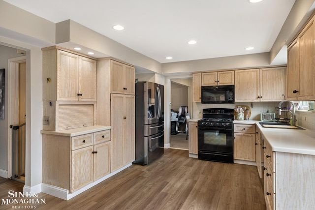 17456 Judy Court, Macomb Twp, MI 48044