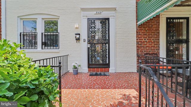 3319 LEIGHTON AVE, Baltimore, MD 21215