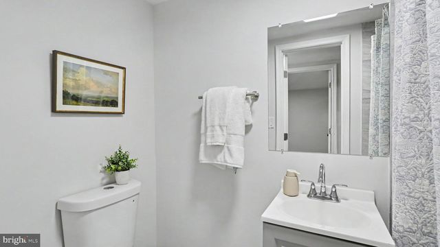 3319 LEIGHTON AVE, Baltimore, MD 21215