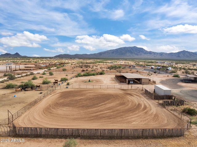 49204 N 529th Avenue, Aguila, AZ 85320