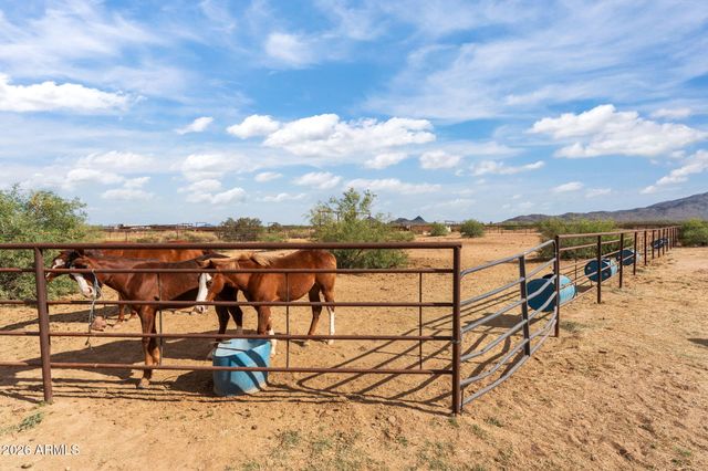 49204 N 529th Avenue, Aguila, AZ 85320