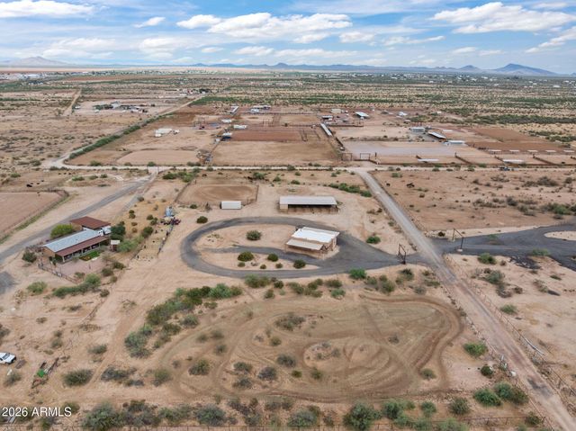 49204 N 529th Avenue, Aguila, AZ 85320