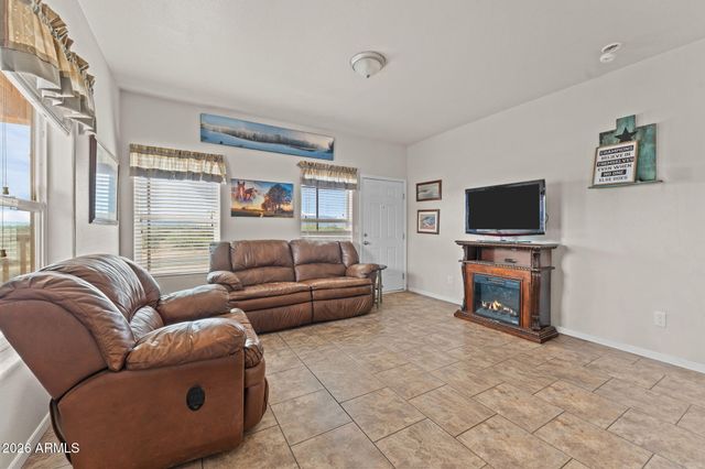 49204 N 529th Avenue, Aguila, AZ 85320