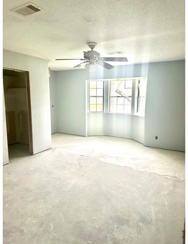 2312 Salisbury Drive, Port Arthur, TX 77640