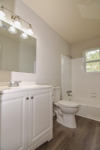 1724 Ashley Hall Road D, Charleston, SC 29407