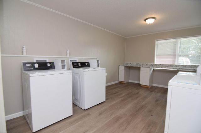 1724 Ashley Hall Road D, Charleston, SC 29407