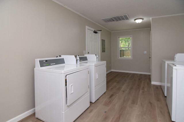 1724 Ashley Hall Road D, Charleston, SC 29407