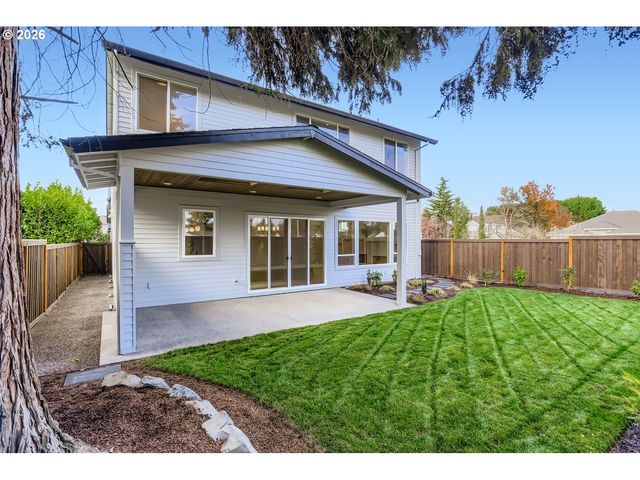 3652 Nw LANA Pl, Portland, OR 97229