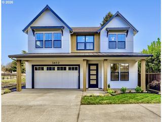 3652 Nw LANA Pl, Portland, OR 97229