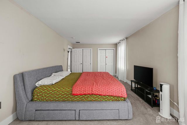 52 Krebs Road, Plainsboro, NJ 08536